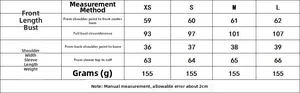 Tableau des tailles avec mesures de poitrine, d'épaules et de manches pour chemises