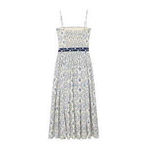 Abito con spalline sottili a fiori blu vintage con cintura ricamata in vita