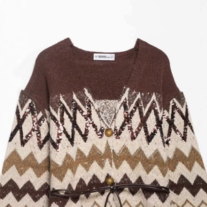 Retro V-neck jacquard knit cardigan with wave pattern and thin brown leather belt