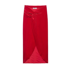 Eleganter roter Samtwickelrock mit stilvollem Knotendesign und Frontschlitz für Damen
