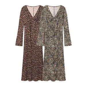 Women's V-neck pleated maxi dresses in floral and leopard print with long sleeves