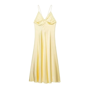 Élégante robe midi en satin jaune pâle à fines bretelles avec décolleté en V et aspect soie