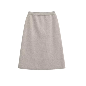 Elegant beige high-waisted knitted A-line skirt with elastic waistband for women
