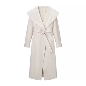 Elegant cream wool coat with large lapels and waist tie for a stylish women's look