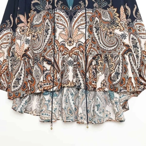 Blouse en mousseline à imprimé cachemire avec volants étagés et cordons décoratifs