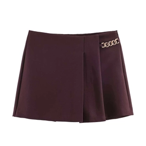 Dunkelviolette Damen-A-Linien-Shorts mit hoher Taille, Goldkette und Falten-Design