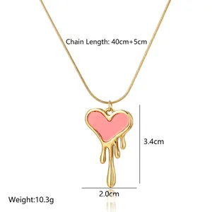 Collier chic en acier titane 18K avec cœur de lave rose et pendentif perle goutte