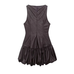 Robe courte sans manches en similicuir noir avec ourlet bouffant plissé et fini mat