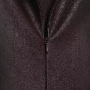 Robe bouffante en similicuir marron foncé avec fermeture éclair invisible dans le dos