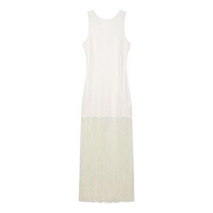 Abito corto bianco senza maniche con scollo rotondo, vestibilità slim e lunghe frange