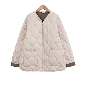 Women Casual Quilted Cotton Jacket Onion Pattern Round Neck Zip Up Loose Fit Mid Length Lightweight Warm Puffer Coat