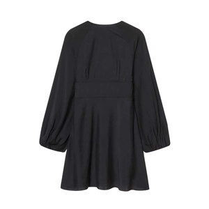 Elegant black long-sleeved V-neck maxi dress with lantern sleeves and high waist cinching
