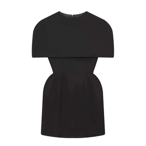 Fashionable black cape-style mini dress with slim waist and vertical pleated skirt