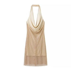 Robe dos nu sexy champagne avec décolleté plongeant en V et maille de strass