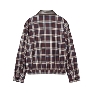 Vue arrière d'une veste à carreaux vintage avec col en similicuir brun et ourlet élastique