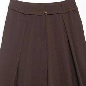 Women's loose high-waist wide-leg brown pants with matching belt and golden buckle