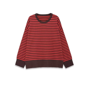 Pull rayé à manches longues et col rond classique en rouge et marron élégant