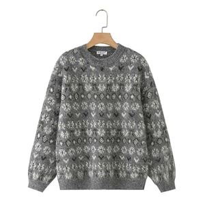 Vintage gray crewneck knit sweater with jacquard snowflake patterns and ribbed trims