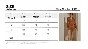 Tableau des tailles de la robe chemise en satin caramel avec surpiqûres et ceinture