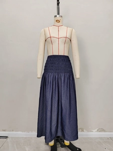 Klassischer dunkelblauer Maxirock mit hoher Taille, Smokbund und elegantem, weitem Schnitt