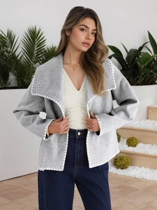 Chic grey cropped wool coat with wide lapels and white decorative stitching details