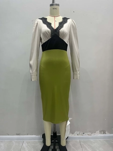 Elegantes Midi-Kleid aus Champagner-Seide mit schwarzer Spitze und olivgrünem Rock