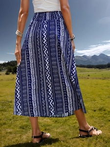 Jupe longue bohème bleu foncé à imprimé géométrique avec taille élastique souple