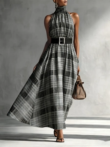 Elegante mouwloze halter maxi-jurk met ruitpatroon en hoge taille lederen riem