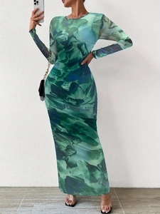 Women Round Neck Ruched Bodycon Maxi Dress Long Sleeve Tie Dye Abstract Print Elegant Slim Fit Polyester Spandex Party Dress