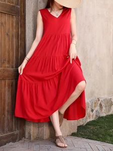 Women's Elegant Sleeveless V Neck Tiered Maxi Dress Loose Solid Color Layered Holiday Casual Summer Cake Skirt Beach Long Dress