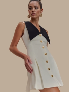 Robe Sans Manches Élégante avec Grand Revers Contrasté Bouton Doré Vintage Robe de Soirée Plissée Ligne A Femme