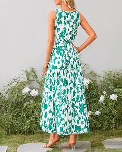 Detail of V-neck sleeveless tiered maxi dress with green floral print and elastic waist