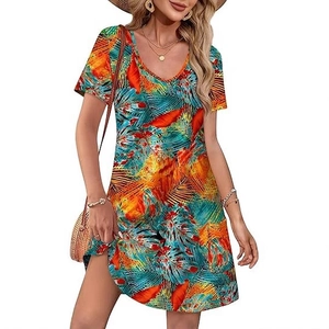 Tropical print short sleeve V-neck dress with pockets and summer resort accessories