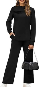 Détail de l'ensemble sweat noir à manches longues avec plis et poches symétriques