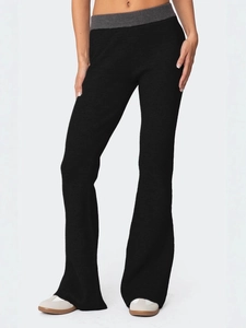 Pantalon évasé en tricot côtelé à taille haute avec ceinture grise pour femme