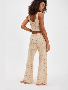 Women's 2-piece floral loungewear set with V-neck top and high waist wide leg trousers