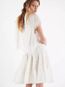 White bohemian tiered maxi skirt and lace splice top set for women in summer style