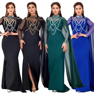Robe de soirée élégante ajustée avec strass scintillants et manches cape en quatre couleurs