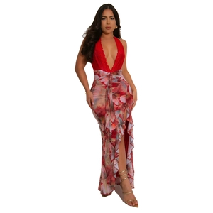 Sexy rotes Neckholder-Top aus Spitze mit Blumen-Maxirock und hohem Schlitz für Sommer