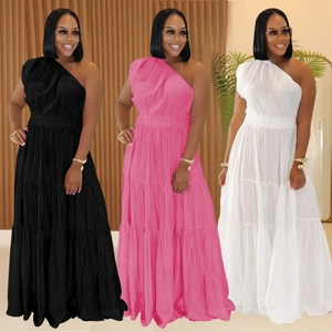 Robe Longue à Une Épaule pour Femmes Élégante à Étages Sans Manches Taille Élastique Couleur Unie Bohème Plage Vacances Robe Longue