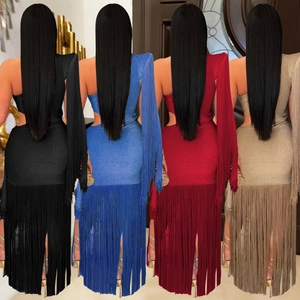 Robe femme à une épaule avec franges en noir, bleu, rouge et or champagne chic