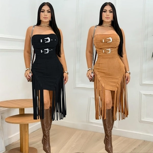 Robe Courte Sexy en Daim Sans Bretelles avec Franges Tube Top Dos Nu Bodycon avec Boucle Métallique Tenue de Fête Western