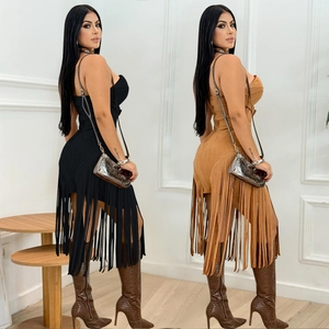 Robe chic sans manches à dos nu et franges pour femmes en noir et marron clair