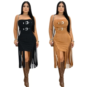 Robe bustier sexy à franges pour femmes avec anneaux en métal et aspect suède