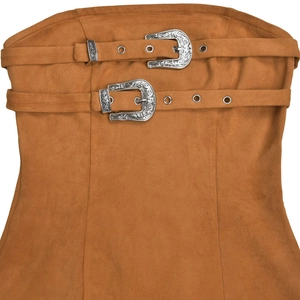 Détail d'un haut bandeau en daim avec deux boucles western argentées et gravures vintage