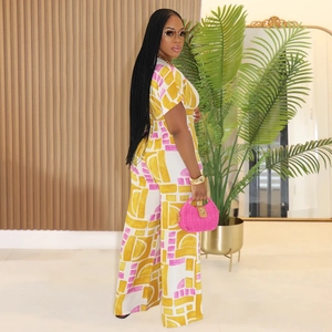 Summer casual two-piece set for women with tropical geometric print top and wide-leg pants