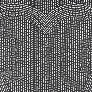 Macro di tessuto a rete nero con strass argentati e motivi geometrici di cristalli baguette