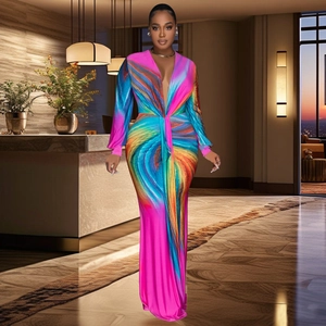 Robe longue élégante à col en V profond avec imprimé abstrait et nœud à la taille