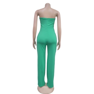 Vue arrière d'une combinaison sans manches vert herbe avec zip invisible et taille