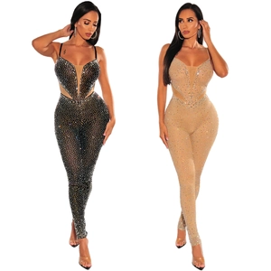 Ärmelloser Strass-Body mit tiefem V-Ausschnitt und transparenten Mesh-Einsätzen